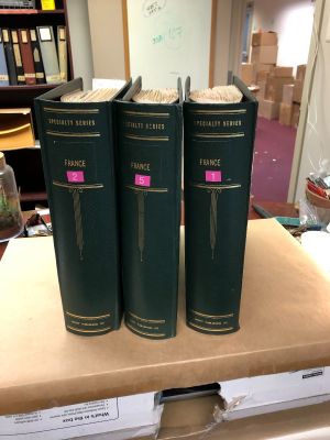FRANCE – PREMIUM COLLECTION 1949 TO 2005 IN 3 SCOTT VOLUMES – 423195